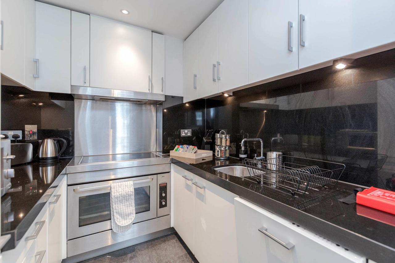Excel Apartment For Business Travellers London Bagian luar foto